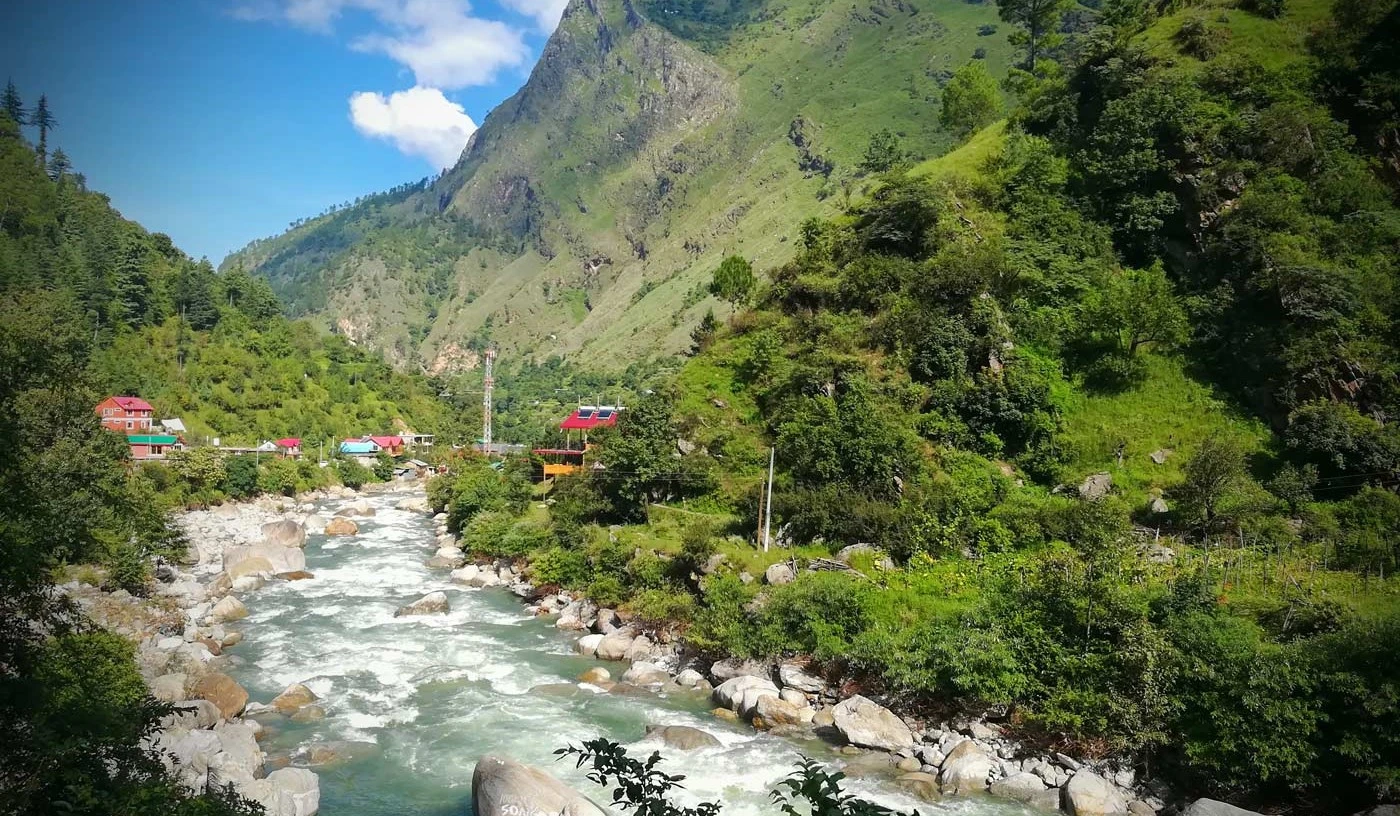 Chandigarh to Tirthan Valley road trip